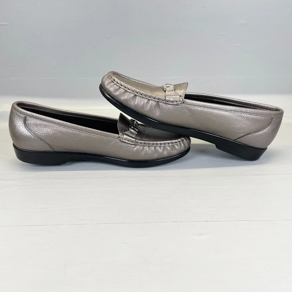 SAS Metro Horsebit Loafers Womens Size 9.5 M Gray Silver Leather Tripad Shoes